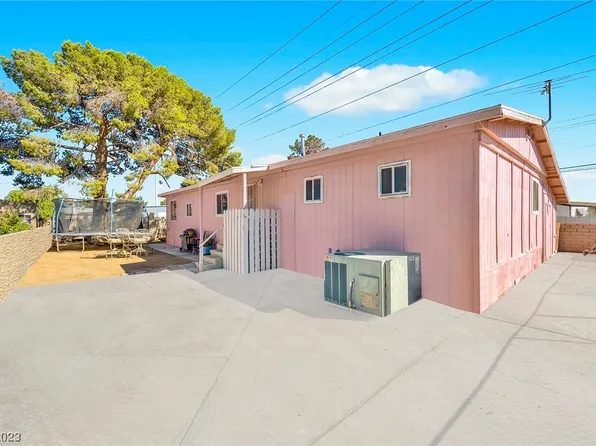 2884 Lassen Ct, Las Vegas, NV 89142
