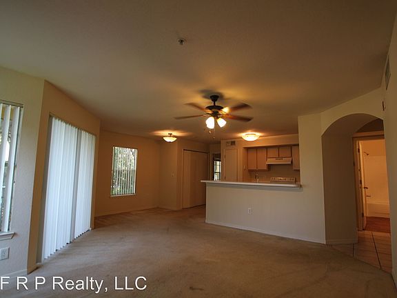 3rd image of 13012 Arbor Isle Dr Unit 203