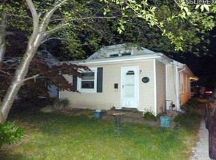 1065 Garden Rd, Willoughby, OH 44094