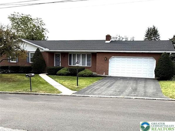559 Heckman Ave