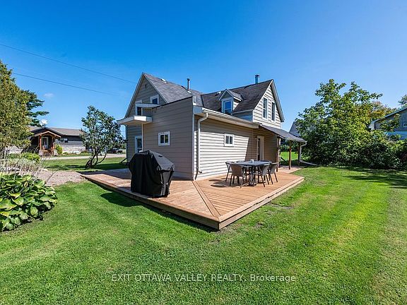 5th image of 733 Calvin Rd