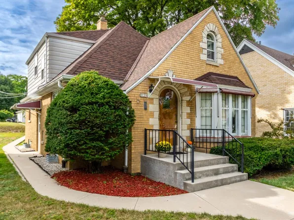 3735 South Austin STREET, Milwaukee, WI 53207