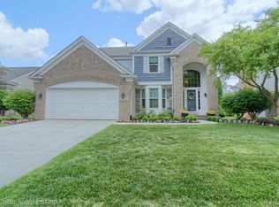 45488 Morningside Rd, Canton, MI 48187