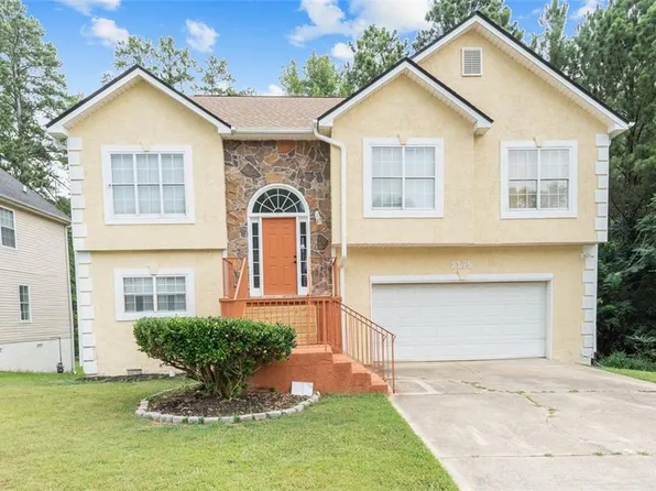 2175 Lake Royale Dr, Riverdale, GA 30296