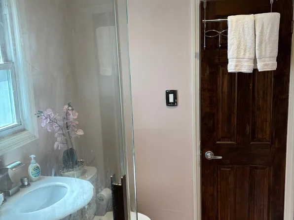 168-14 115th Avenue image 19 of 24