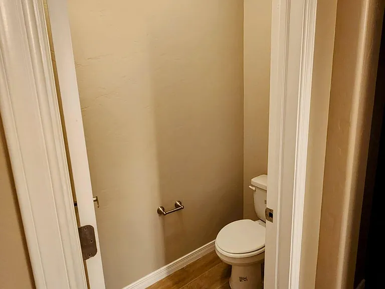 874 Blue Park Ave — Photo 16