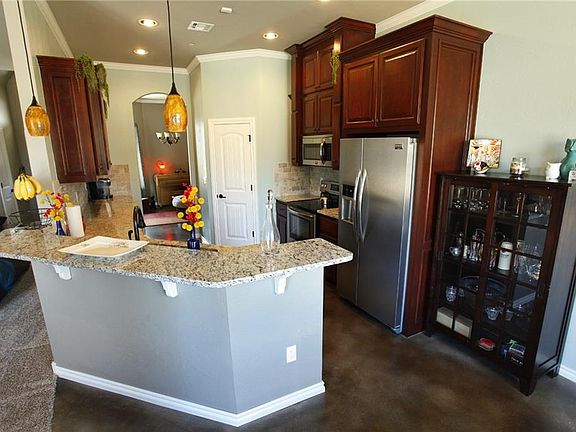 4th image of 21501 SE 90th St