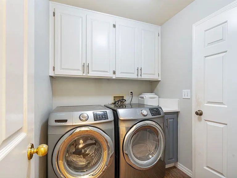 13278 Vermeer Dr — Photo 40