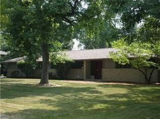 2828 S Dorchester Rd, Columbus, OH 43221