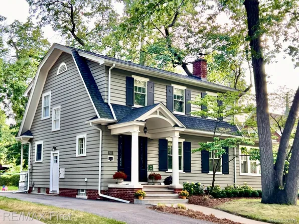657 W Drayton St, Ferndale, MI 48220