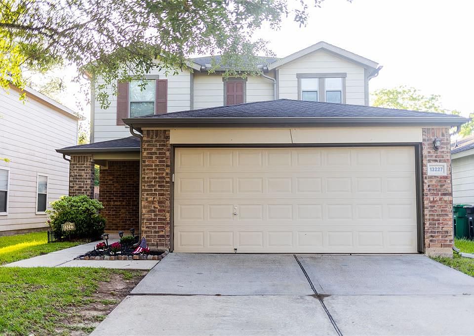 1st image of 13227 Skyview Green Dr