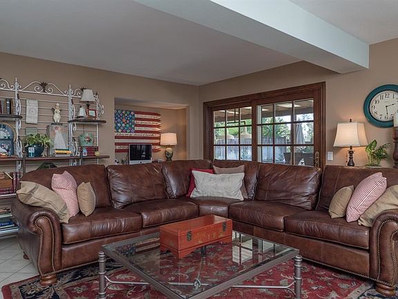 2nd image of 10232 Red Cedar Ct