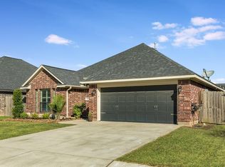 102 Blue Jay Ct, Richwood, TX 77566
