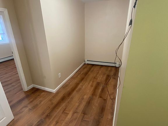 5th image of 1042 E 217th St #1