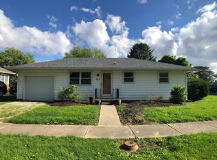 104 W North St, Ridge Farm, IL 61870