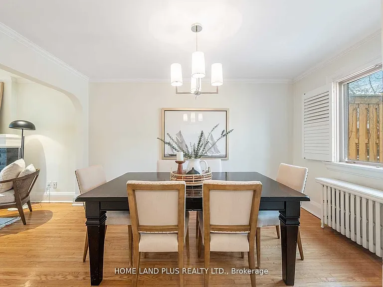 70 Mann Ave — Photo 9
