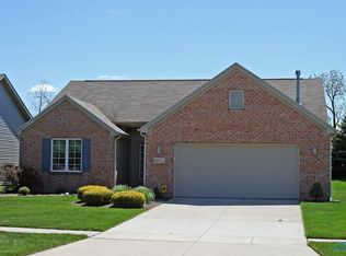 10071 S Shannon Hills Dr, Perrysburg, OH 43551