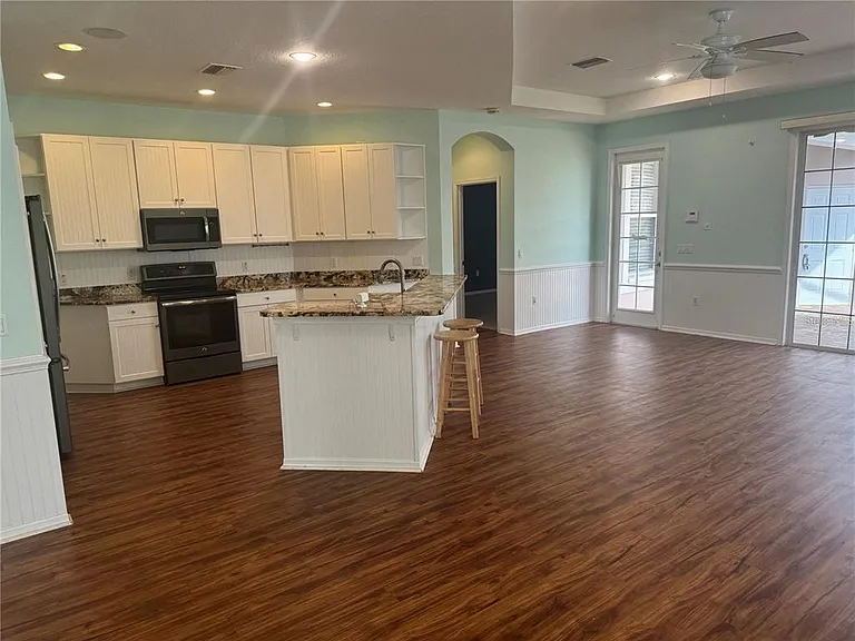 5714 Tides Pl — Photo 14