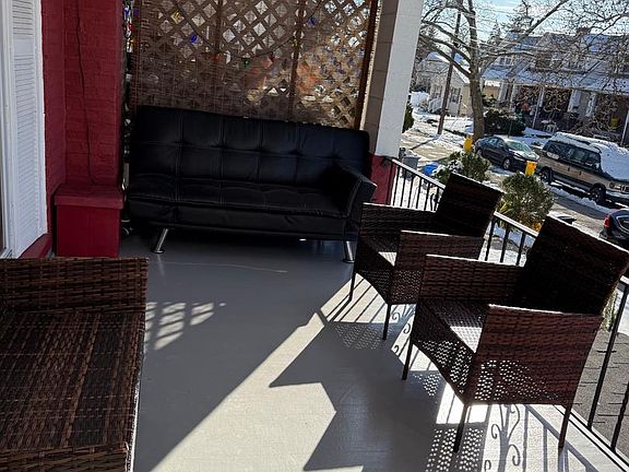 2nd image of 4722 Lafayette Ave