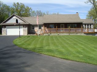 7326 Wyoming Trl, Wyoming, MN 55092