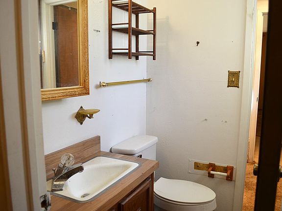 4th image of 120 Jolly Cir