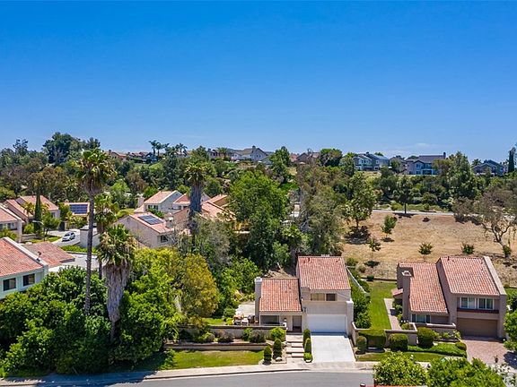 3rd image of 24882 Luna Bonita Dr