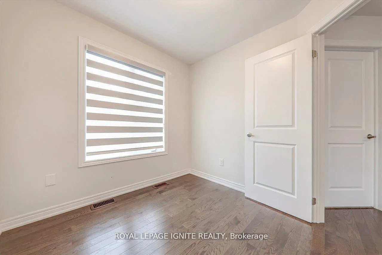 2 bed, $1,600 — Photo 4