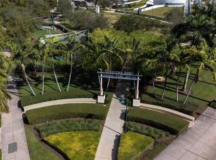 8001 41st St #208, Miami, FL 33166