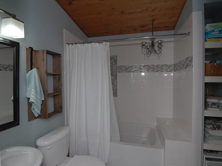 10112 State Road 33 — Photo 11