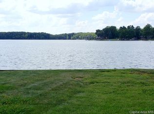 76 W Fairview Ln, Springfield, IL 62711