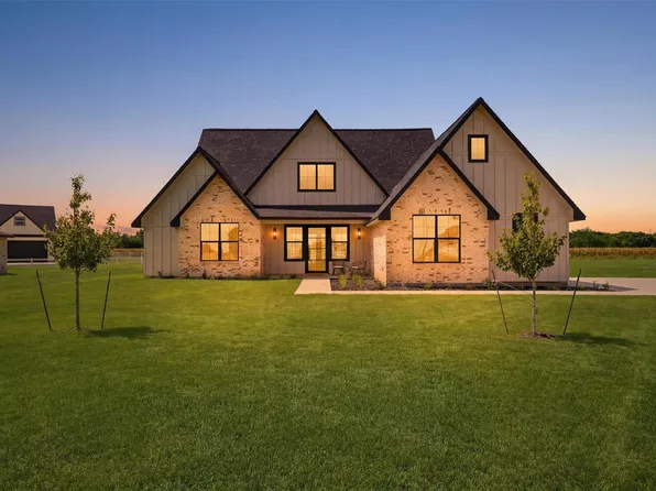 5024 Sophie Slansky Way, Sealy, TX 77474