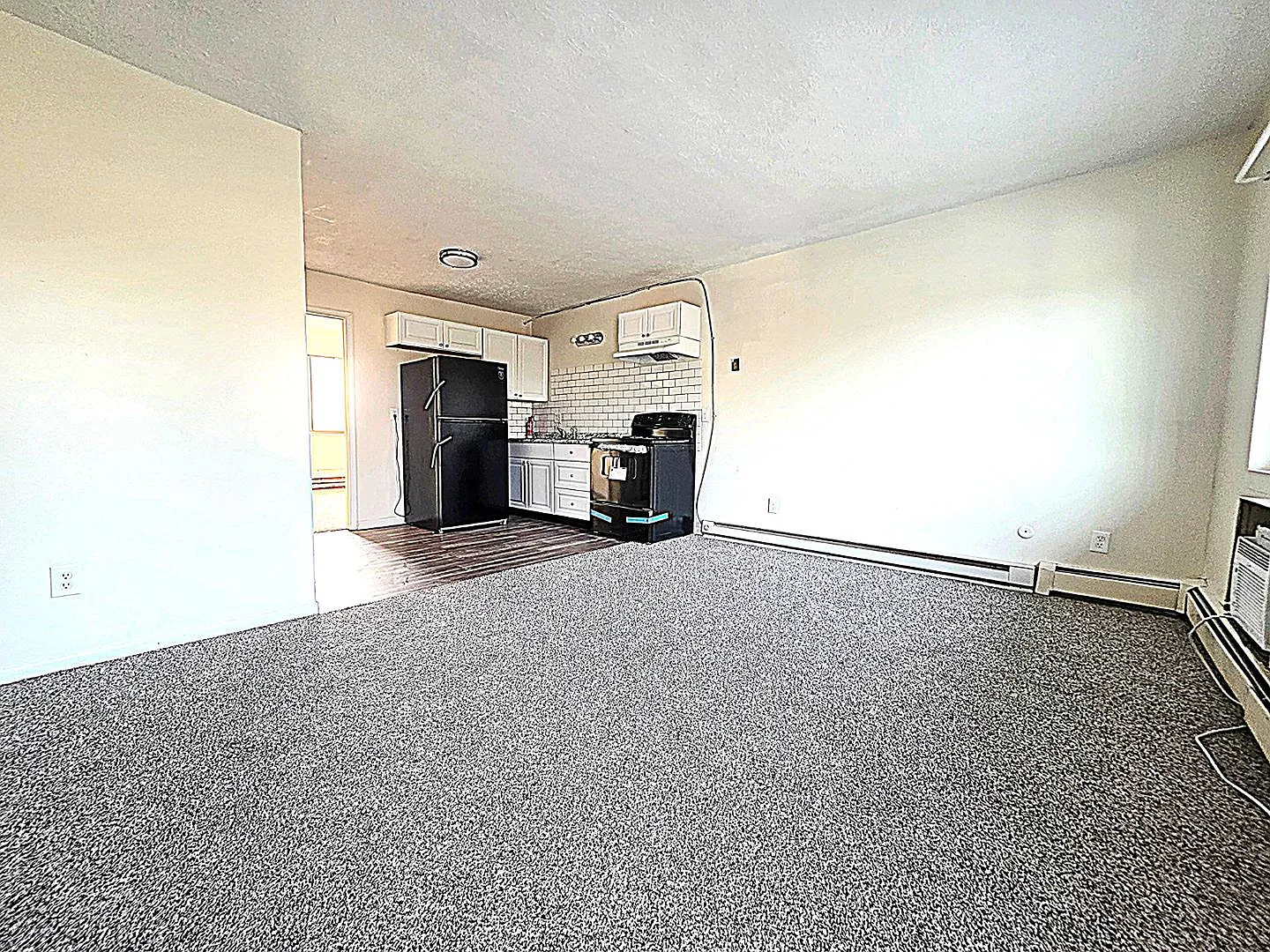 2615 Ellet Ave - 2615 Apt 9 — Photo 4