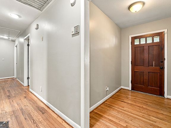3rd image of 1134 Renee Dr