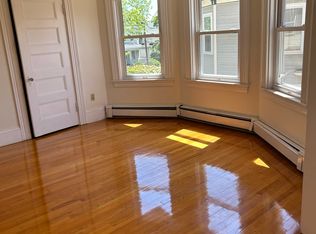 26 Broadway St #2, Newton, MA 02460