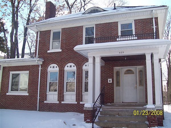 outside Greendale