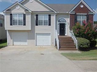 3352 Waggoner Pl, Rex, GA 30273