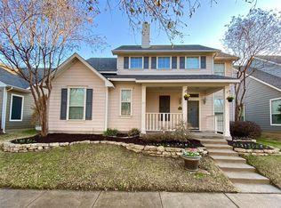 10110 Lakeview Dr, Aubrey, TX 76227