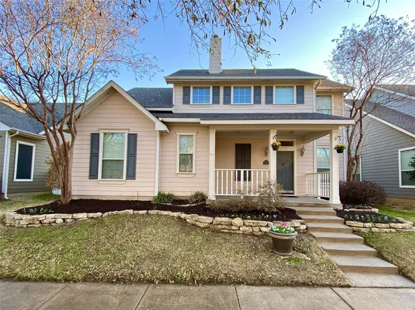 10110 Lakeview Dr, Aubrey, TX 76227