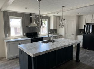 39500 W Warren Rd #208, Canton, MI 48187