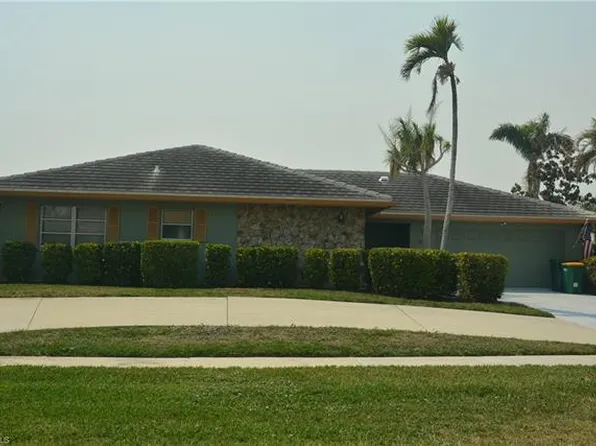 380 Rookery Ct, Marco Island, FL 34145
