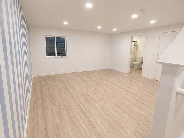 983 W Fox Run Ave — Photo 14