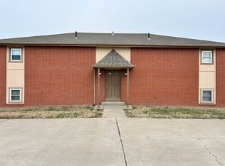 903 Windwood Dr APT D, Junction City, KS 66441