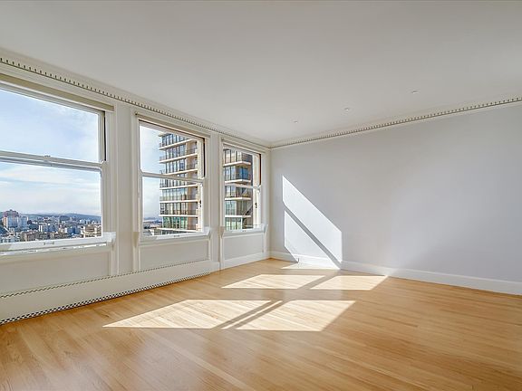 3rd image of 1250 Jones St #9