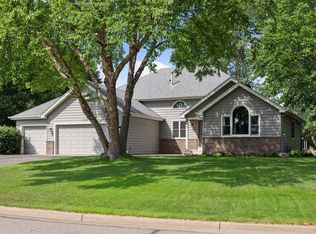 1312 Fremont Ct, Burnsville, MN 55306