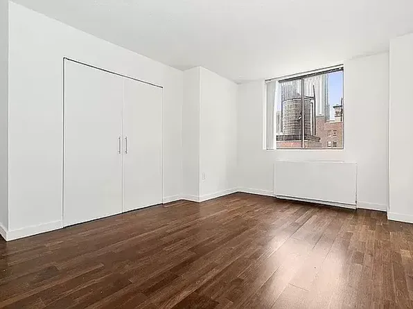 184 Lexington Avenue image 5 of 16