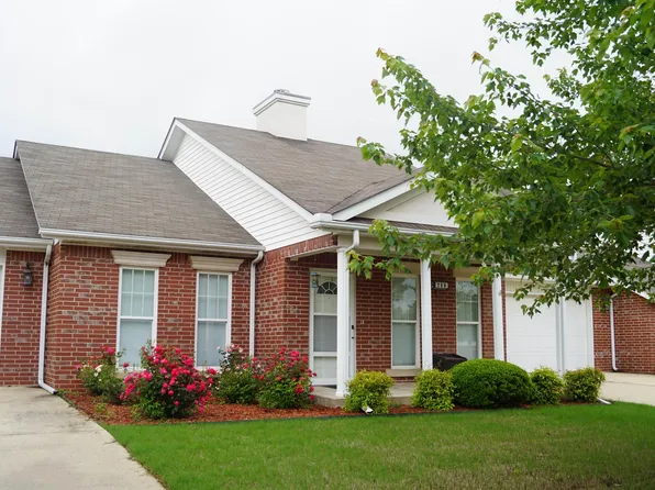 758 Embassy Pkwy, Mountain Home, AR 72653