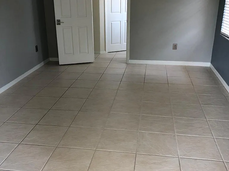 17298 Meadow Lake Cir — Photo 12