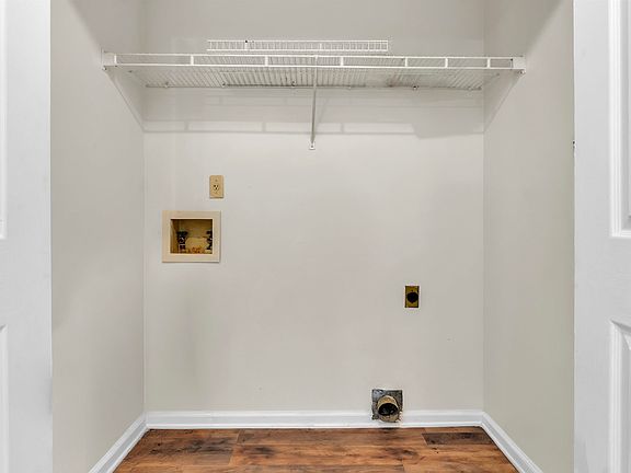 5th image of 1622 Camille Way
