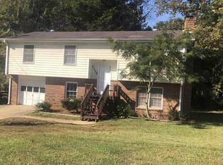 2115 Tiffany Ln, Lithonia, GA 30058