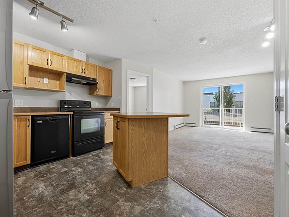 4th image of 3425 19th St NW #201